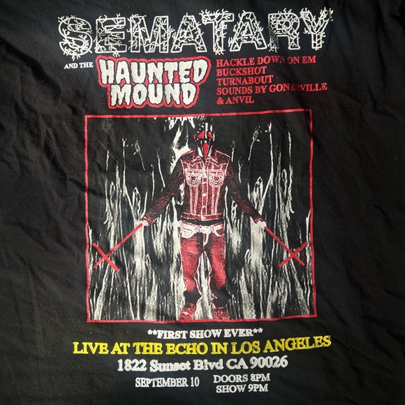 First show ever haunted mound tee - Picture 3 of 4